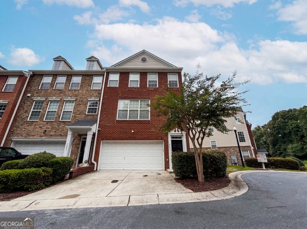 4660 Creekside Villas Way, Smyrna
