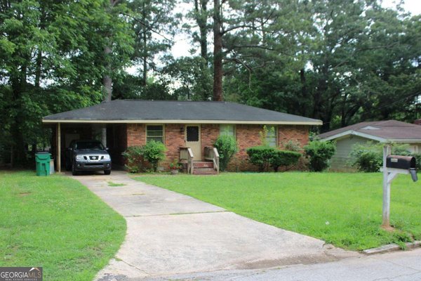 1147 Evelyn Drive, Forest Park
