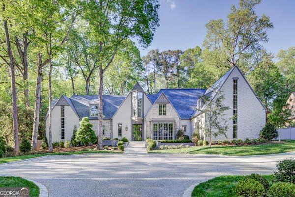 365 King Road, Atlanta