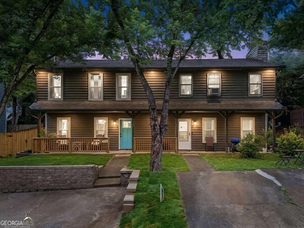 4517 Coopers Creek Circle, Smyrna