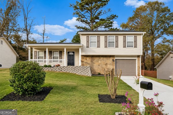 5672 La Fleur Trail, Stonecrest