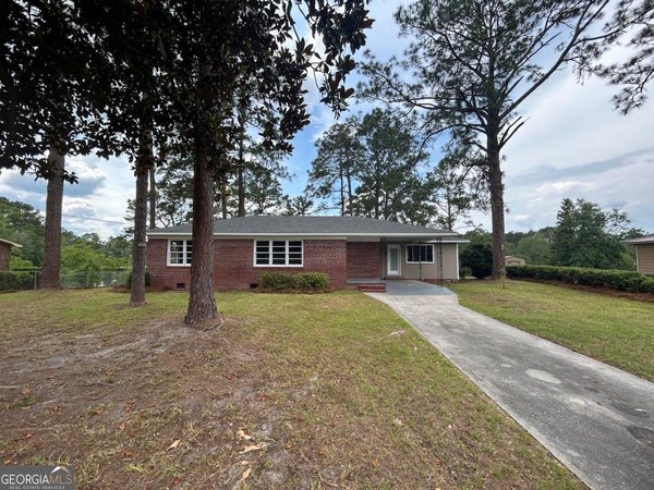 843 Prosperity Drive Swainsboro