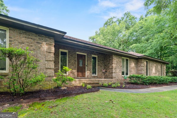 5905 Psalmond Road, Midland