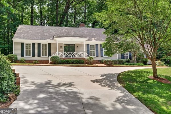 1855 Bedfordshire Court Decatur