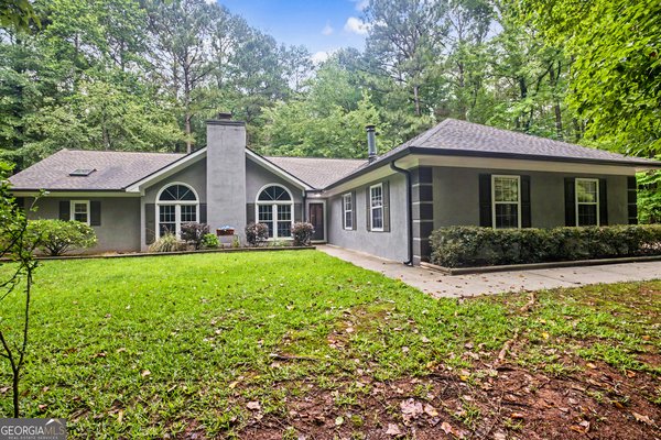 345 Lake Coweta Trail, Newnan