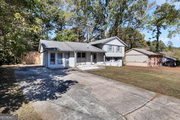 6575 Hidden Brook Trail, South Fulton