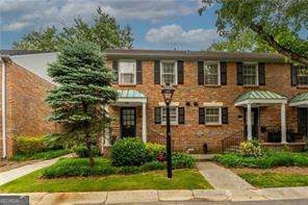 main picture of 6700 Roswell Road, Atlanta