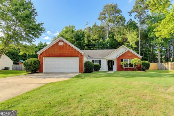 437 Crested View Drive Loganville