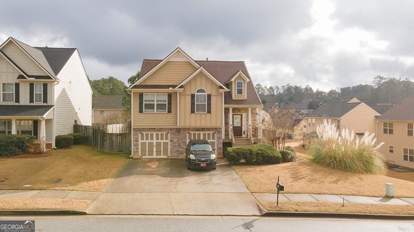 1066 Mcduffie Circle Douglasville