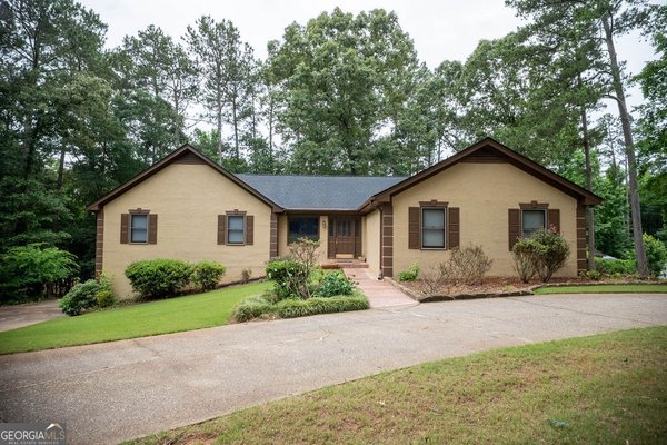 125 Emerald Drive McDonough