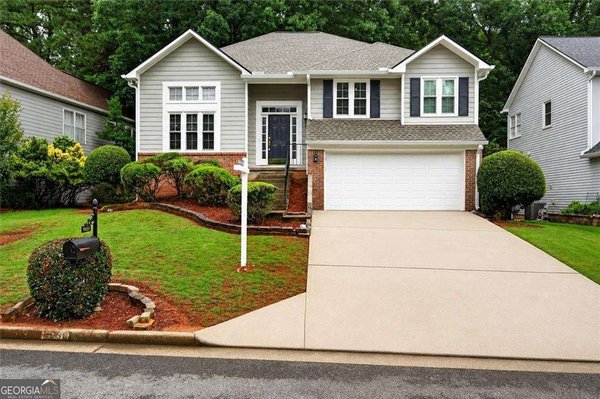 9030 Club River Drive, Roswell