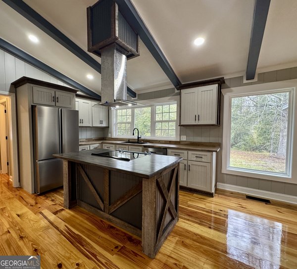 405 Broughton Street Ailey