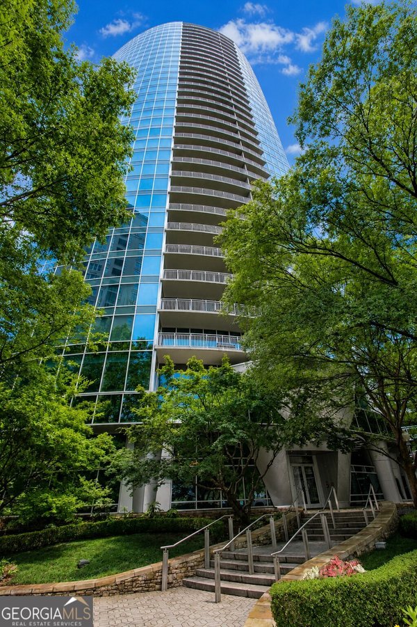 3338 Peachtree Road, Atlanta