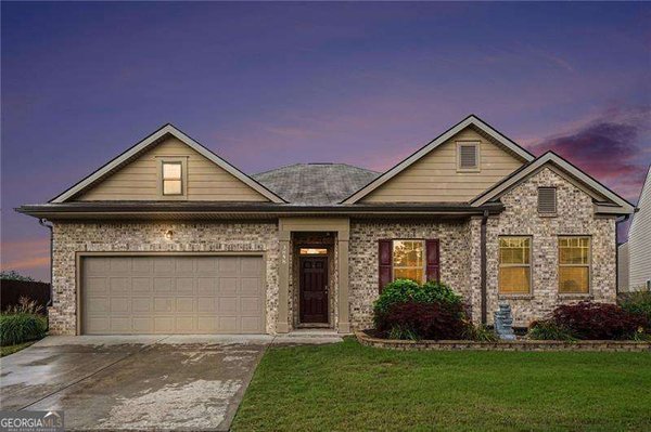 3858 Sweet Iris Circle Loganville