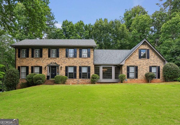 3869 Allenhurst Drive, Peachtree Corners