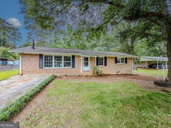 880 Virginia Court Conyers