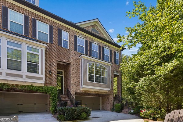 2690 Rivers Edge Drive, Atlanta