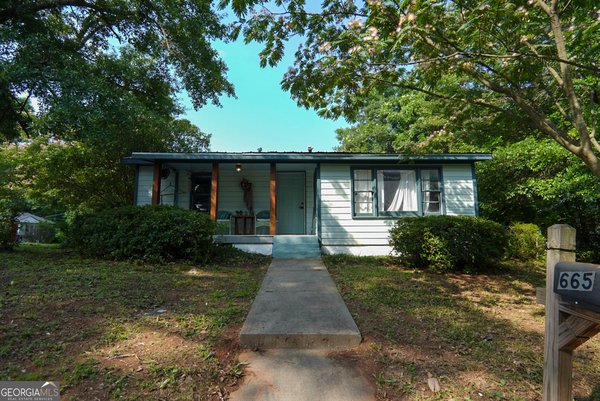 665 Branch Street, Athens