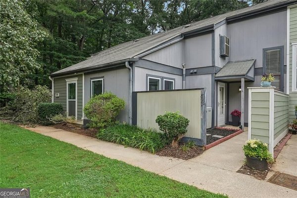 897 Patterns Drive Mableton