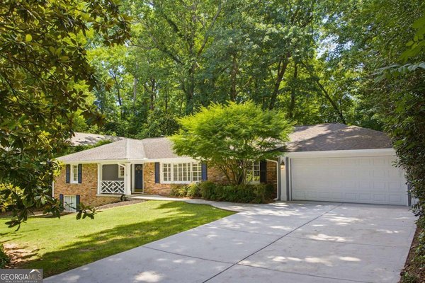6651 Castleton Drive, Atlanta