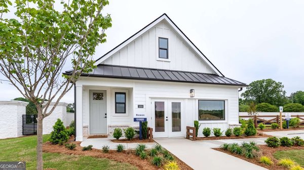 1494 LONGWING Lane Marietta