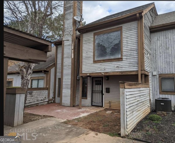 95 Willowick Drive Lithonia