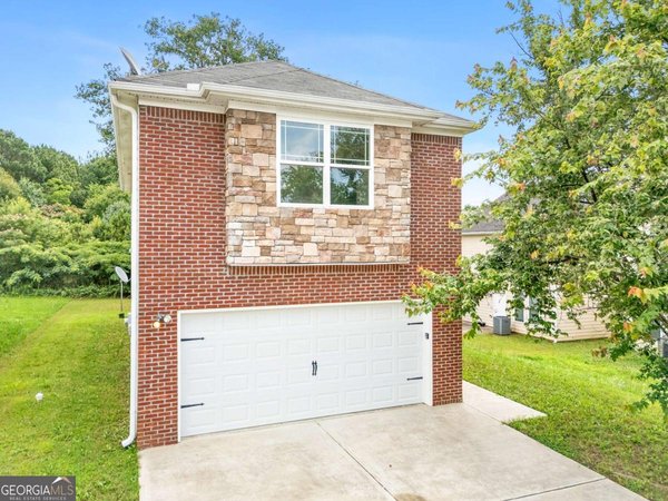 7268 Loblolly Lane, Morrow