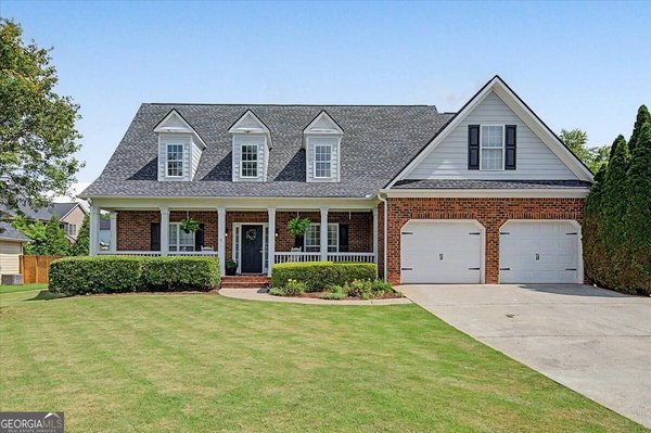 32 Colonial Circle Cartersville