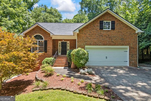 1141 Golf Course Lane Athens