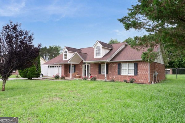 106 Magnolia Way Calhoun