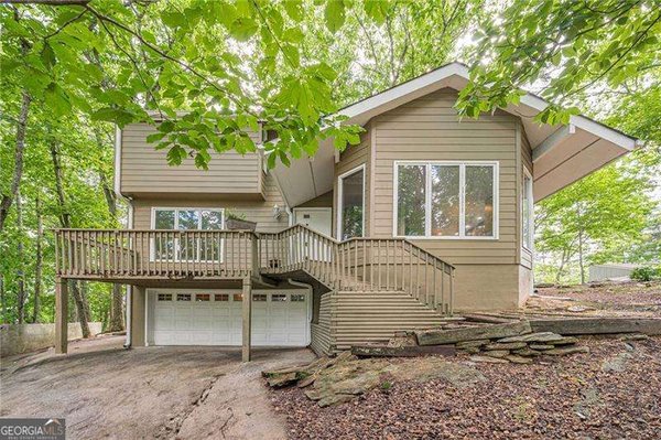 834 Lake Arrowhead Drive, Waleska