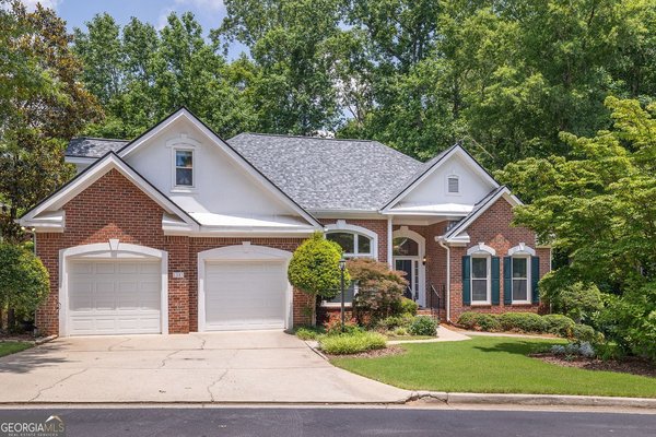 5381 Glenbrooke Trail, Dunwoody