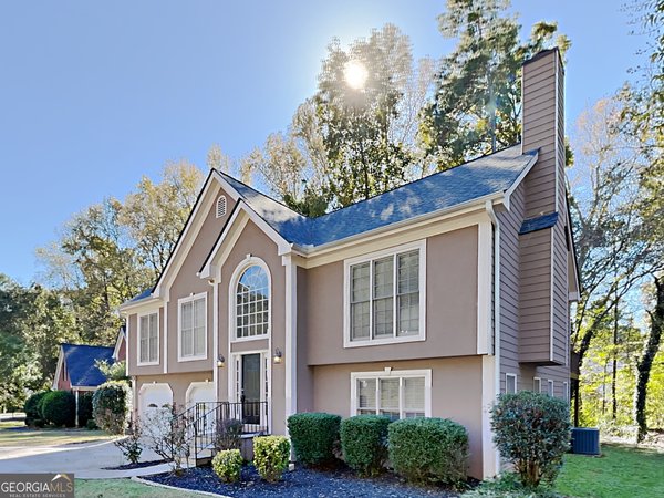 665 Ashley Laine Walk, Lawrenceville