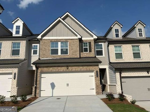 3025 Humdala Place, Buford