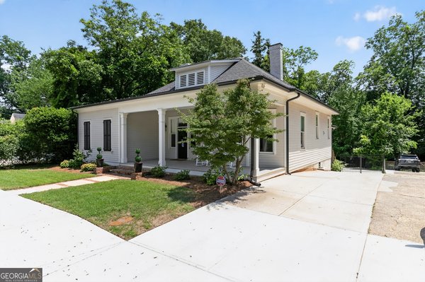 366 East Dixie Avenue, Marietta