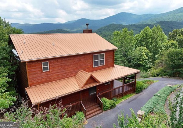 224 Crest Road, Blairsville