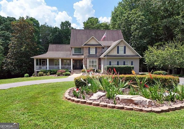 371 Coosa Way, Blairsville
