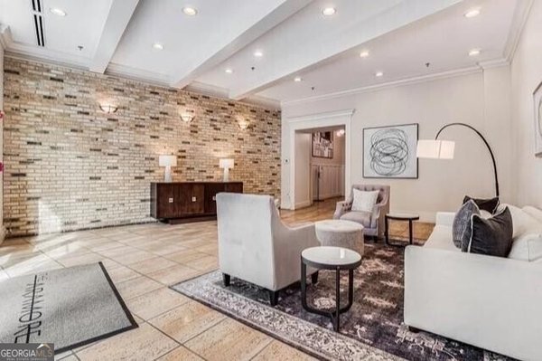 2255 Peachtree Road, Atlanta