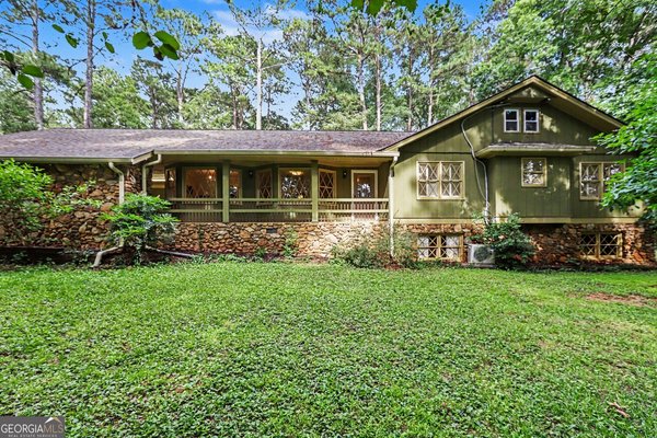 675 Ridge Avenue, Stone Mountain