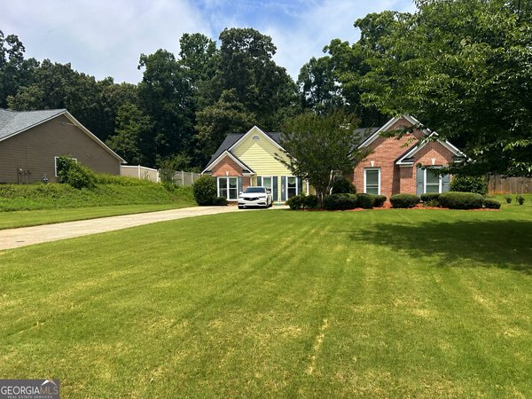 5603 Newberry Point Drive Flowery Branch