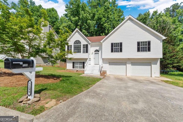 7299 Essex Drive, Douglasville