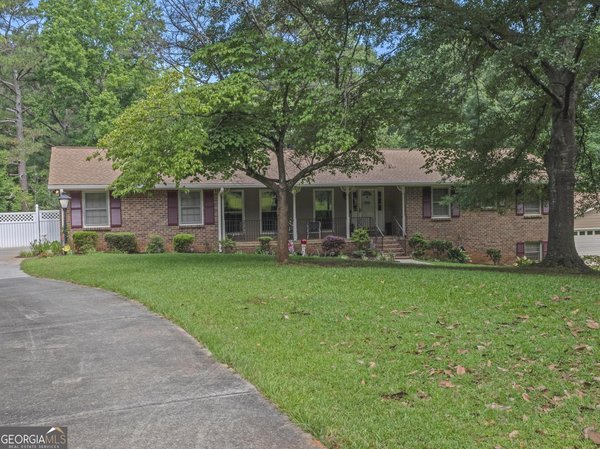 183 Inman Road Fayetteville