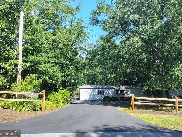 451 North Leroy Road Seneca