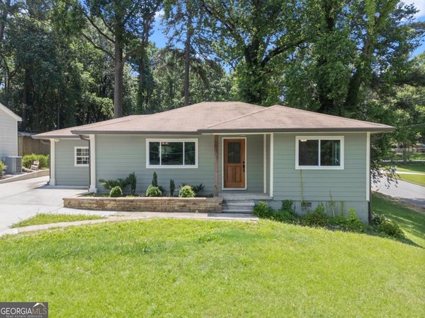 2571 Gentilly Place, Atlanta