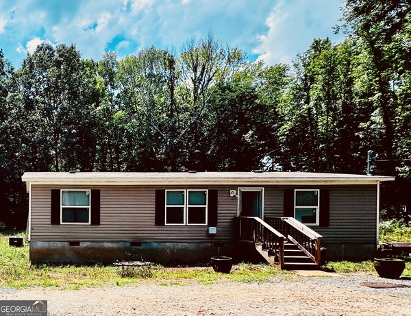 1341 Deer Lake Court Greensboro