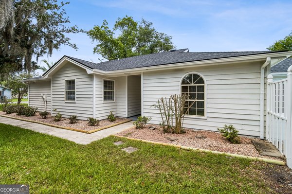 207 Cypress Drive, Kingsland