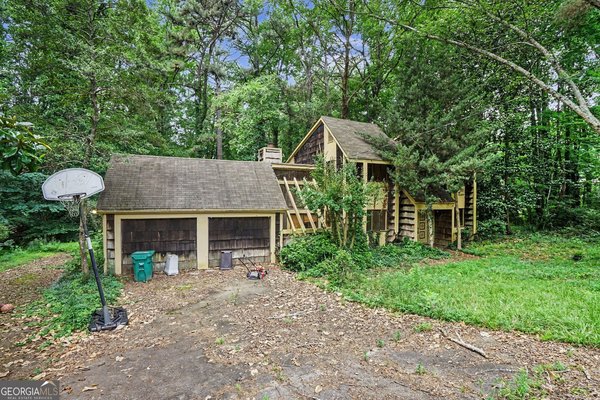 5230 Essex Farms Court, Stone Mountain