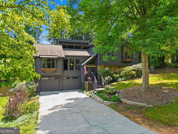 3456 Woodrun Trail, Marietta