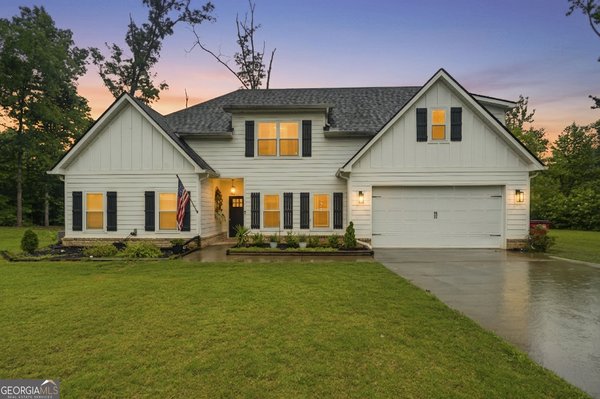 221 Diamond Place, Gray