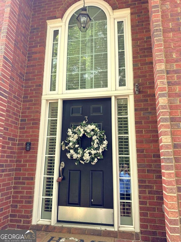 7155 Roswell Road, Sandy Springs